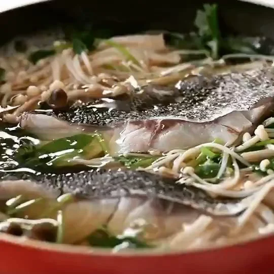 鯛ときのこの煮魚